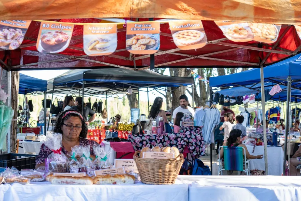 El Festival en el Río invita a compartir una tarde de mates, música e inclusión